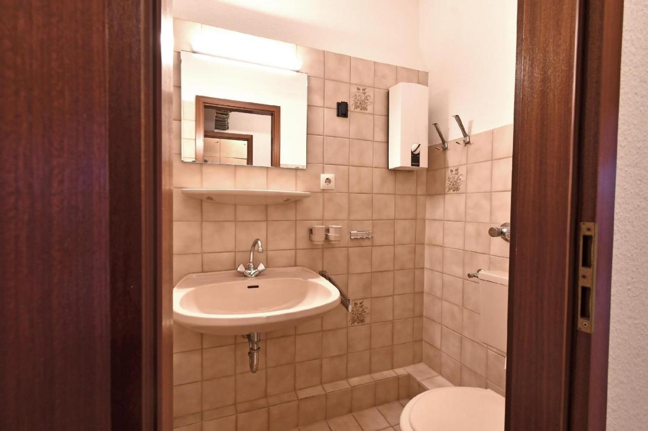Res-511-Residenz-Teilseeblick شاربوتس المظهر الخارجي الصورة